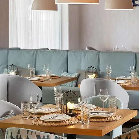 호텔 Siena Premium Retreat