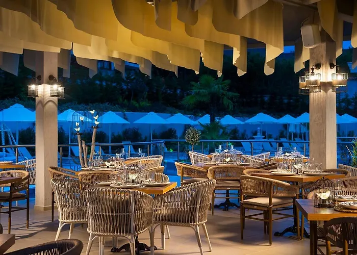 מלון Siena Premium Retreat לוזנטס