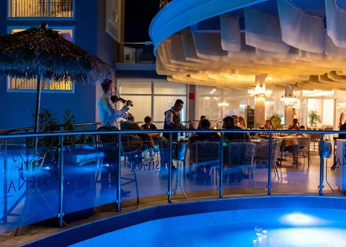 Siena Premium Retreat מלון 5*