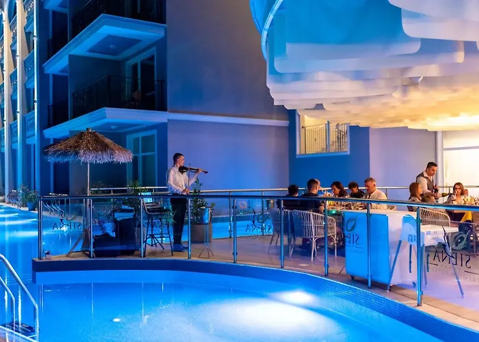 Siena Premium Retreat מלון