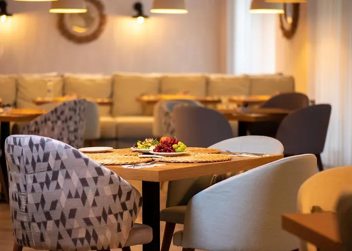 Siena Premium Retreat לוזנטס