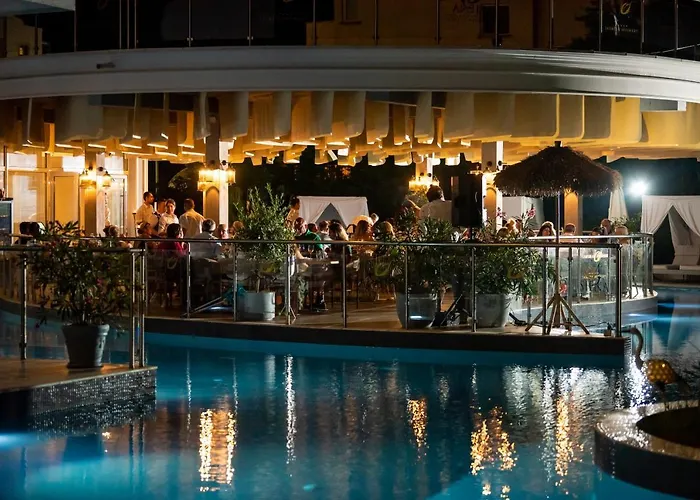 Siena Premium Retreat מלון 5*