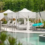 호텔 Siena Premium Retreat 로제넷츠