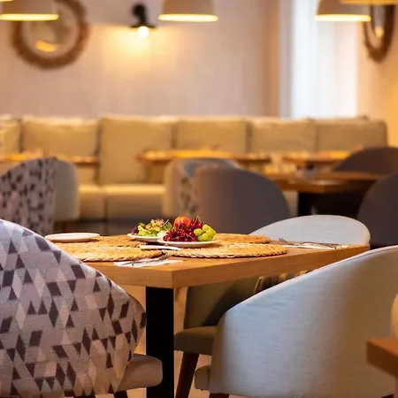 Siena Premium Retreat Lozeneț