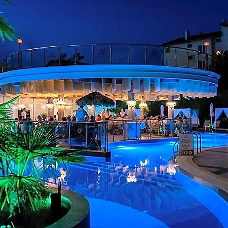 Otel Siena Premium Retreat 5*